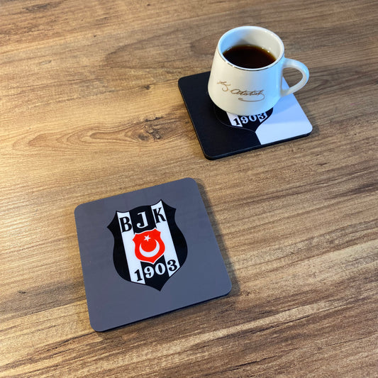 Beşiktaş Lisanlı Parlak Kare Gri Bjk Logolu Bardak Altlığı